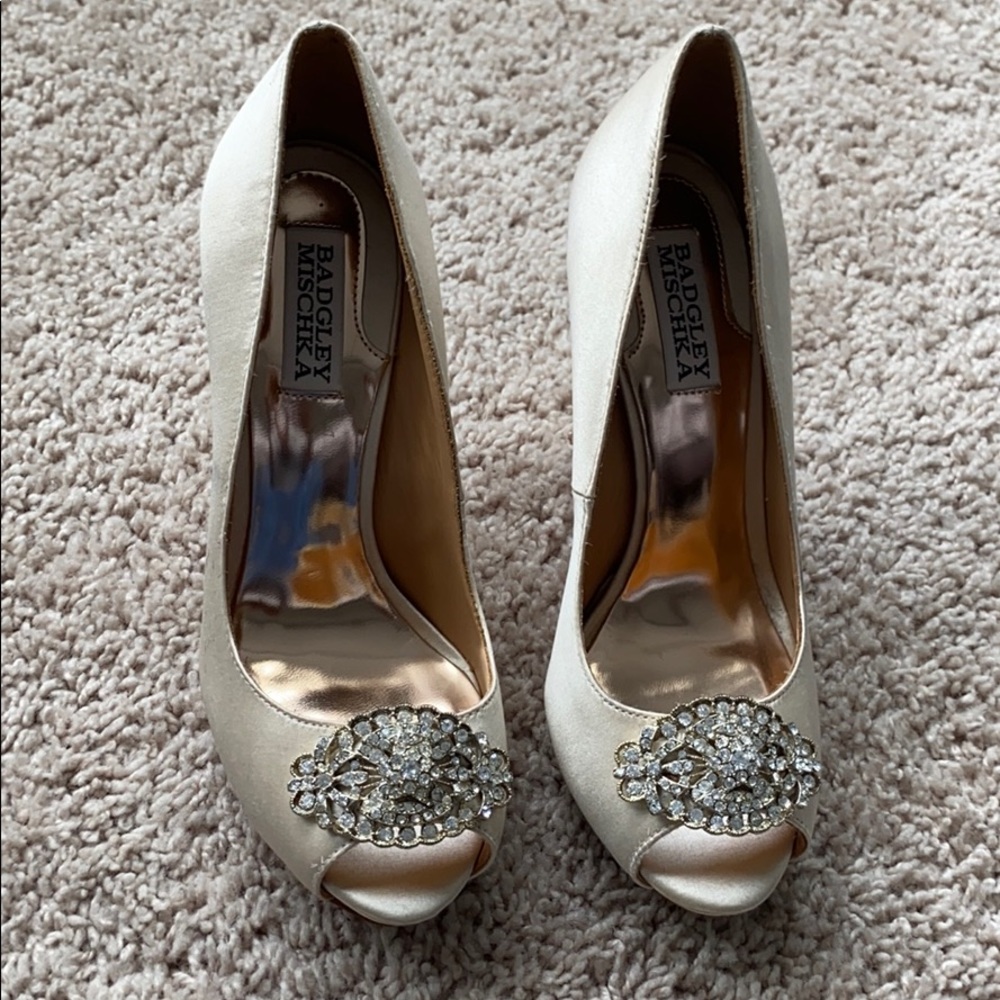 Badgley Mischka heels
